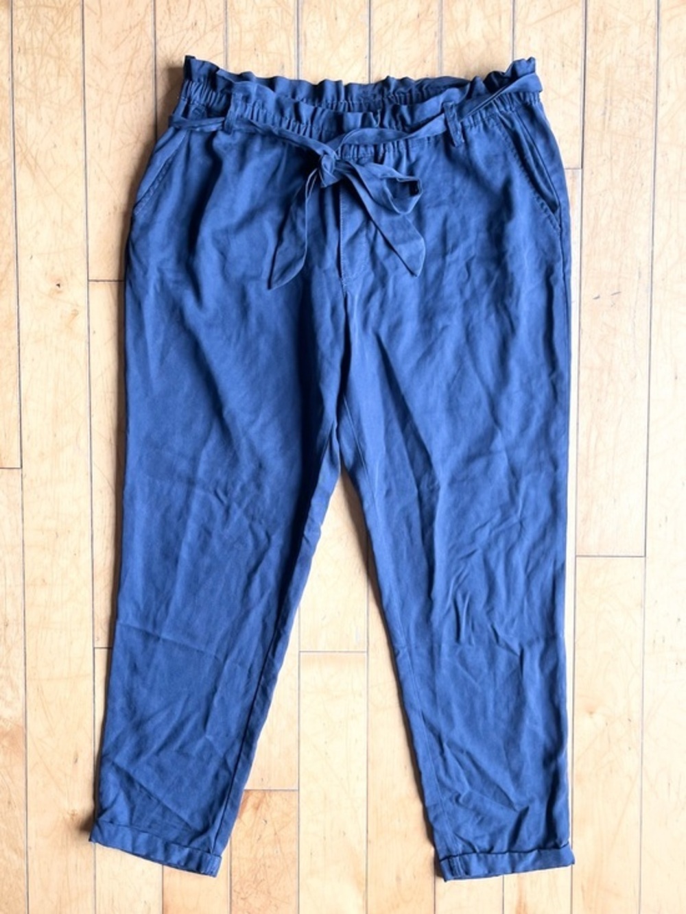 Esprit Relaxed Fit BlueTie‑Waist Paperbag Waistband Tapered leg Pants Size 12